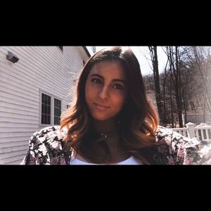 Meet your Posher, Taylor